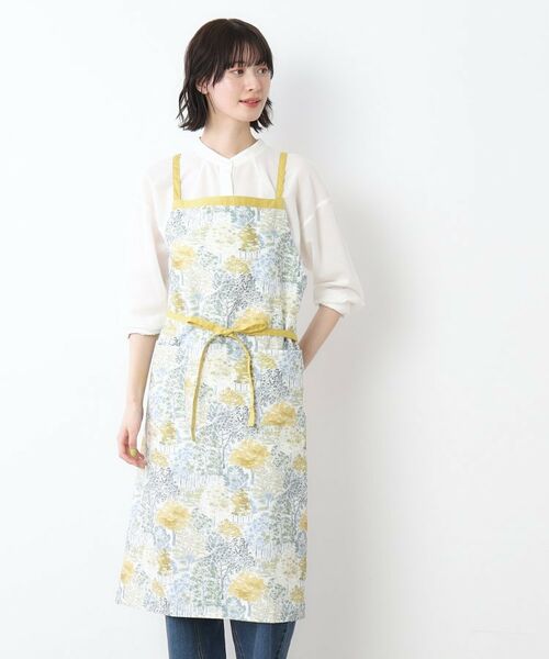 LAURA ASHLEY/ローラ アシュレイ バーンウッド柄 エプロン グリーン(122) 00(FREE) LAURA ASHLEY/ローラ アシュレイ バーンウッド柄 エプロン グリーン(122) 00(FREE)