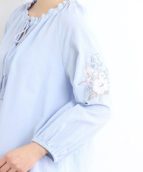 LAURA ASHLEY / ローラ アシュレイ シャツ・ブラウス | 【コットン100％／刺繍入り】ウェストウェル バンチ柄刺繍ブラウス | 詳細17