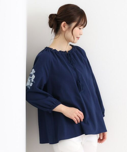 LAURA ASHLEY / ローラ アシュレイ シャツ・ブラウス | 【コットン100％／刺繍入り】ウェストウェル バンチ柄刺繍ブラウス | 詳細9