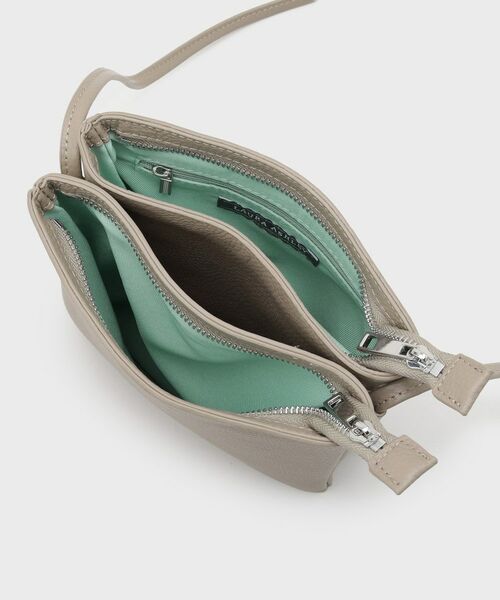 LAURA ASHLEY / ローラ アシュレイ ショルダーバッグ | 【牛革レザー／ショルダー長さ調節可】フラットバッグ | 詳細19