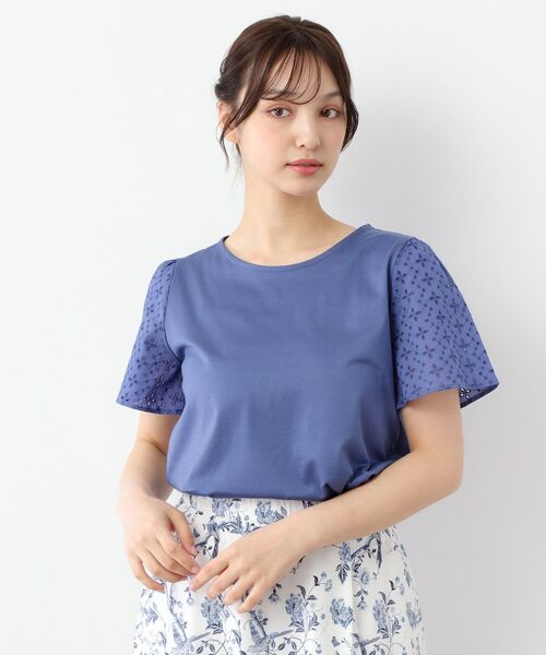 LAURA ASHLEY/ローラ アシュレイ 【洗える/コットン100%/袖レース】デザインTシャツ ネイビー(095) 38(M) LAURA ASHLEY/ローラ アシュレイ 【洗える/コットン100%/袖レース】デザインTシャツ ネイビー(095) 38(M)