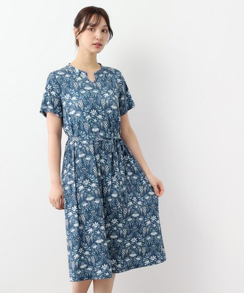 LAURA ASHLEY/ローラ アシュレイ 【WEB限定/M~LL3サイズ/ジャージ素材】パルテール柄 ワンピース ネイビー(196) 38(M) LAURA ASHLEY/ローラ アシュレイ 【WEB限定/M~LL3サイズ/ジャージ素材】パルテール柄 ワンピース ネイビー(196) 38(M)