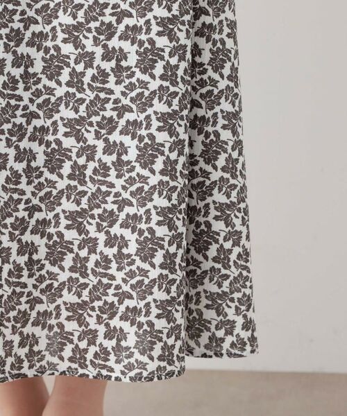 LAURA ASHLEY / ローラ アシュレイ ロング・マキシ丈ワンピース | 【コットン100%/洗える/同柄アイテムあり】ハーゲート リーブス柄 ボウタイワンピース | 詳細15