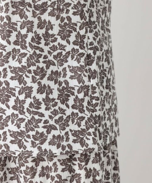 LAURA ASHLEY / ローラ アシュレイ シャツ・ブラウス | 【コットン100％／洗える／同柄アイテムあり】ハーゲート リーブス柄 フリルブラウス | 詳細14