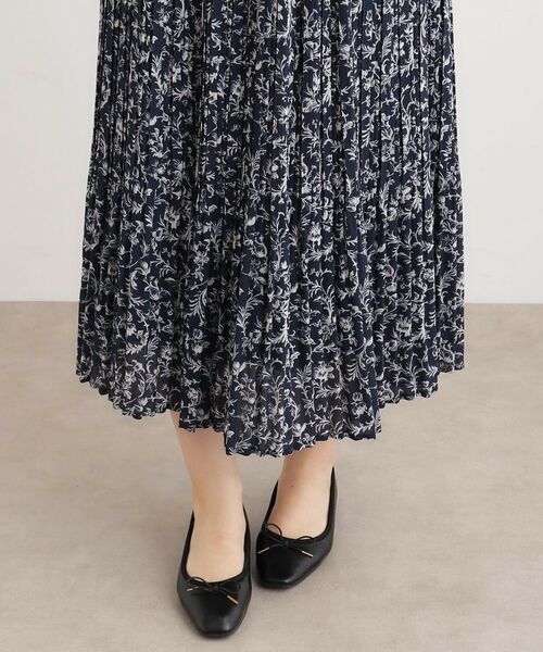 LAURA ASHLEY / ローラ アシュレイ ロング・マキシ丈スカート | 【ウエストゴム／同柄アイテムあり】アイロンワーク スクロール柄 スカート | 詳細13