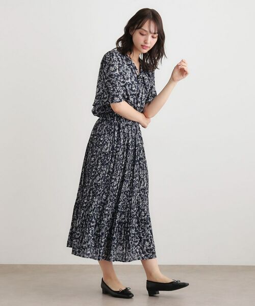 LAURA ASHLEY / ローラ アシュレイ ロング・マキシ丈スカート | 【ウエストゴム／同柄アイテムあり】アイロンワーク スクロール柄 スカート | 詳細7