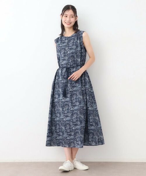 【新品タグ付き】ローラアシュレイ ワンピース ブルー ばら ローズ コットン100％／同柄アイテムあり】ブレイスミス トワル柄
