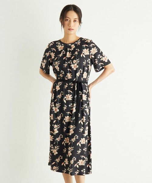 LAURA ASHLEY/ローラ アシュレイ 【洗える/ジャージ素材/同柄アイテムあり】ミラ柄ワンピース ブラック(119) 40(L) LAURA ASHLEY/ローラ アシュレイ 【洗える/ジャージ素材/同柄アイテムあり】ミラ柄ワンピース ブラック(119) 40(L)