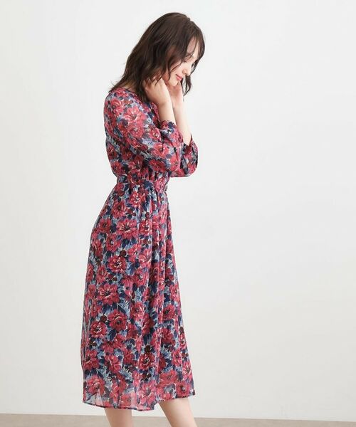 LAURA ASHLEY / ローラ アシュレイ ロング・マキシ丈ワンピース | 【WEB限定カラーあり／洗える／同柄アイテムあり】ケラウェイ柄 ドビーワンピース | 詳細1