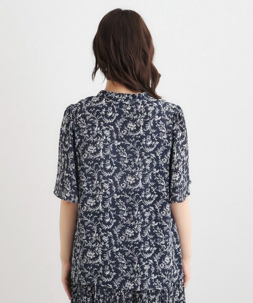 LAURA ASHLEY / ローラ アシュレイ シャツ・ブラウス | 【ボウタイ／同柄アイテムあり】アイロンワーク スクロール柄ブラウス | 詳細11