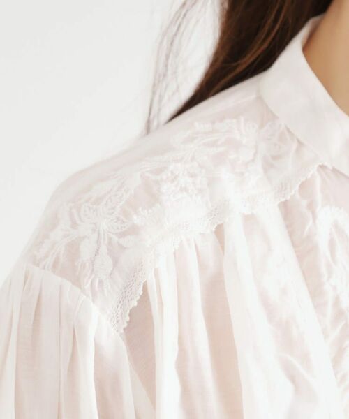 LAURA ASHLEY / ローラ アシュレイ シャツ・ブラウス | 【七分袖／洗える／インド刺繍／羽織に使える】レーヨン混ブラウス | 詳細10