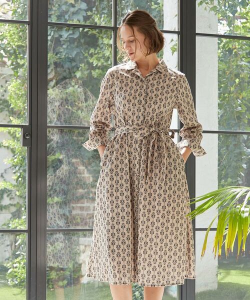 LAURA ASHLEY / ローラ アシュレイ ミニ丈・ひざ丈ワンピース | 【WEB限定/洗える/M‐LL 3サイズ/羽織に使える】シュルートン柄コーデュロイワンピース | 詳細23