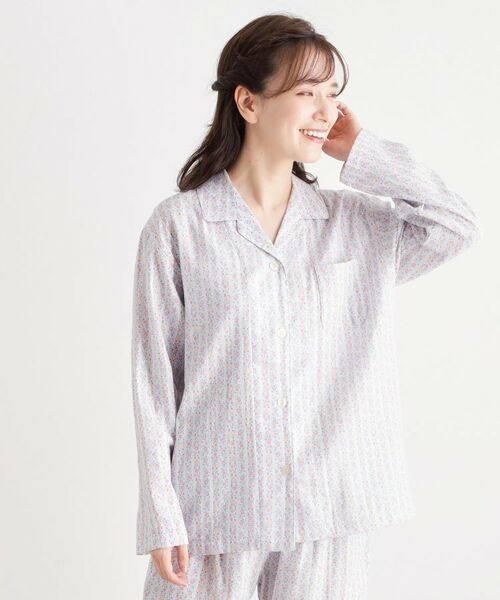 LAURA ASHLEY/ローラ アシュレイ 綿100% ダブルガーゼ使用 「タロントンストライプ」柄 パジャマ レッド(163) 00(FREE) LAURA ASHLEY/ローラ アシュレイ 綿100% ダブルガーゼ使用 「タロントンストライプ」柄 パジャマ レッド(163) 00(FREE)