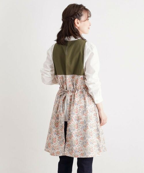 LAURA ASHLEY / ローラ アシュレイ インテリア・生活雑貨・ホビー・ステーショナリー | 【形態安定加工】エラビー フローラル柄 エプロン | 詳細2