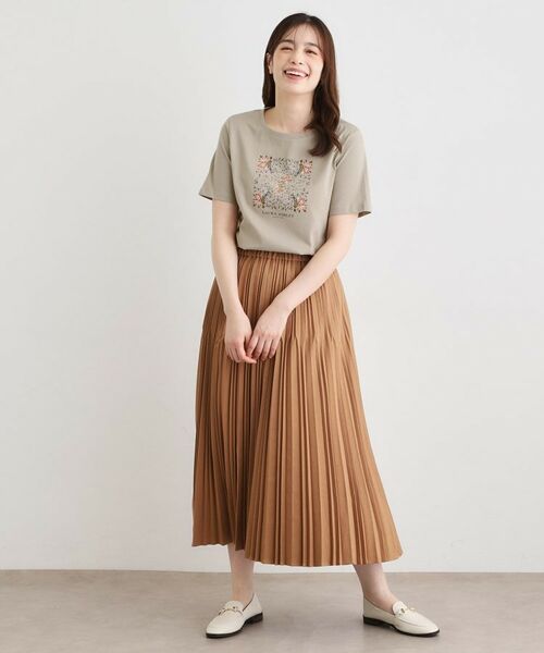 LAURA ASHLEY / ローラ アシュレイ Tシャツ | 【カラー追加！STORY掲載！／コットン100％／3colors】エラビー スカーフ柄 Tシャツ | 詳細3