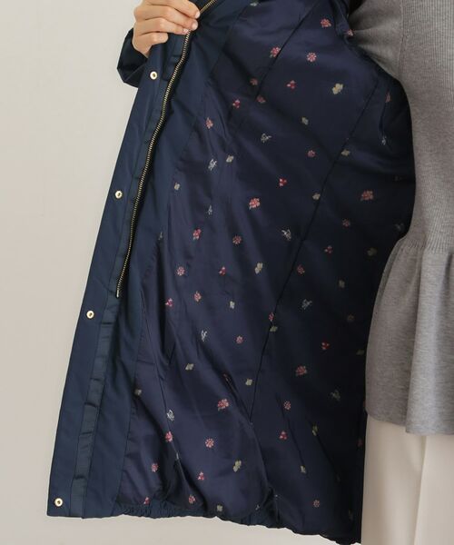 LAURA ASHLEY / ローラ アシュレイ ダウンジャケット・ベスト | 【ダウン使用/同柄アイテムあり】ライリー バタフライズ柄ロングダウンコート | 詳細11