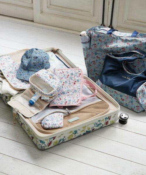 LAURA ASHLEY / ローラ アシュレイ トラベルバッグ | 【STORY・InRed掲載！LAURA ASHLEY× Samsonite】ロサ サンクタ柄 スーツケース | 詳細23