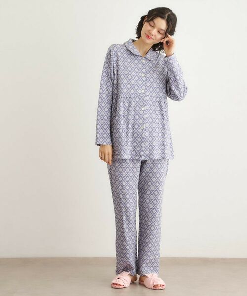 LAURA ASHLEY / ローラ アシュレイ ルームウェア | 中わた入り マリートレリス柄プリント ニットキルトパジャマ | 詳細10