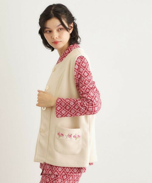 LAURA ASHLEY / ローラ アシュレイ ベスト | クチュールローズ柄 刺繍フリースベスト | 詳細1