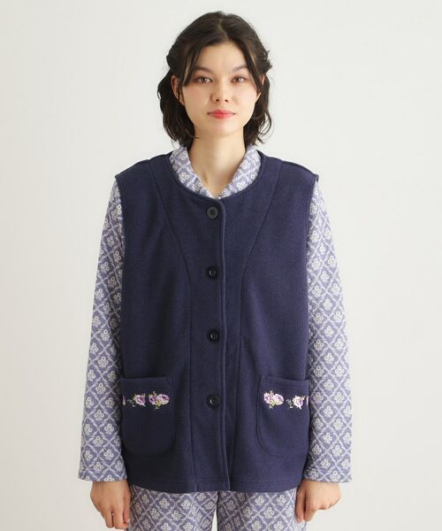 LAURA ASHLEY / ローラ アシュレイ ベスト | クチュールローズ柄 刺繍フリースベスト | 詳細13
