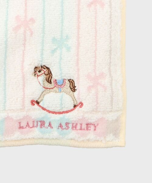 LAURA ASHLEY / ローラ アシュレイ ハンカチ | 【ギフトにおすすめ！】木馬刺繍 干支タオルハンカチ | 詳細5