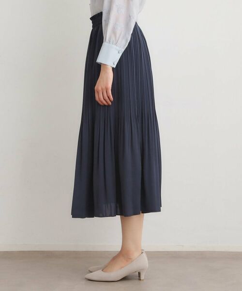 LAURA ASHLEY / ローラ アシュレイ ロング・マキシ丈スカート | 【定番人気！洗える／ウエストゴム仕様】ソフトサテンプリーツスカート | 詳細14