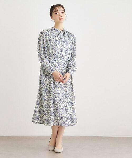LAURA ASHLEY / ローラ アシュレイ ミニ丈・ひざ丈ワンピース | 【WEB限定／ネックリボン取外し可／M＿LL 3サイズ】エヴァリンガム メドウ スプレイ柄ワンピース | 詳細4