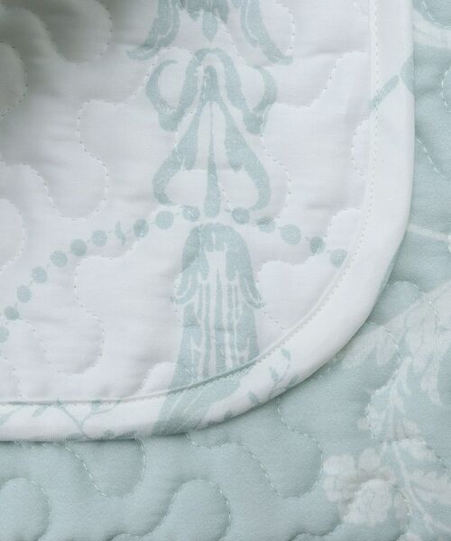 LAURA ASHLEY / ローラ アシュレイ インテリア・インテリア雑貨 | ジョゼッテ柄／ダックエッグ  キルトマルチカバー 200×200cm | 詳細2