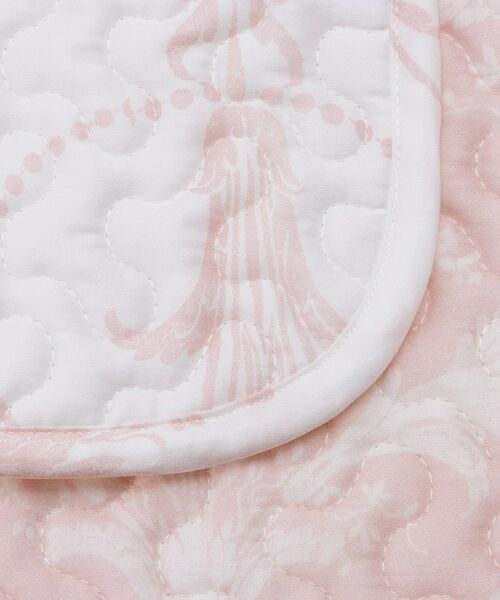 LAURA ASHLEY / ローラ アシュレイ インテリア・インテリア雑貨 | ジョゼッテ柄／ペールシクラメン キルトマルチカバー 200×200cm | 詳細2