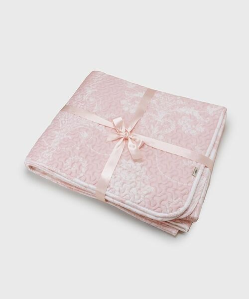 LAURA ASHLEY / ローラ アシュレイ インテリア・インテリア雑貨 | ジョゼッテ柄／ペールシクラメン キルトマルチカバー 250×200cm | 詳細1