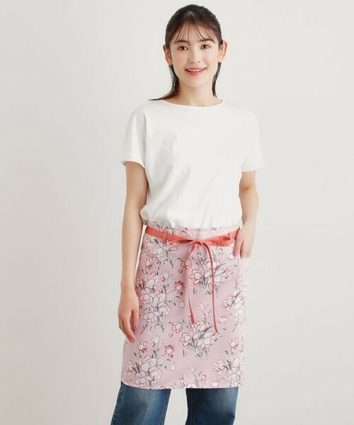 LAURA ASHLEY / ローラ アシュレイ インテリア・生活雑貨・ホビー・ステーショナリー | サトクリフチューリップ柄 カフェエプロン（ピンク(171)）