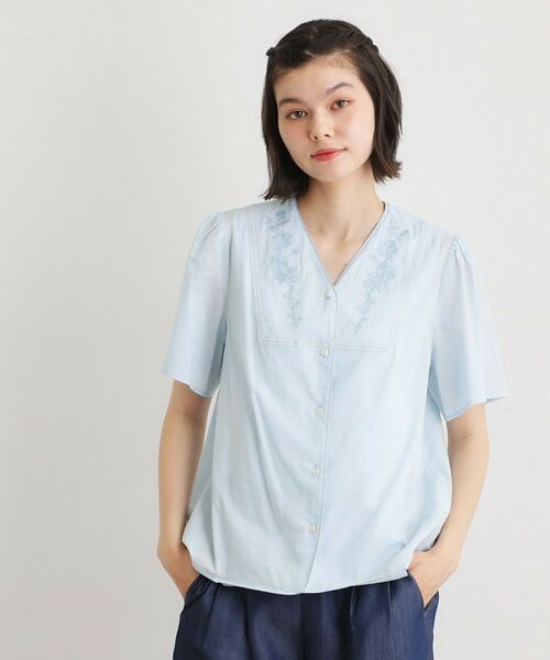 LAURA ASHLEY / ローラ アシュレイ シャツ・ブラウス | 【洗える／コットン100％】ヨーク刺繍ブラウス（サックスブルー(090)）