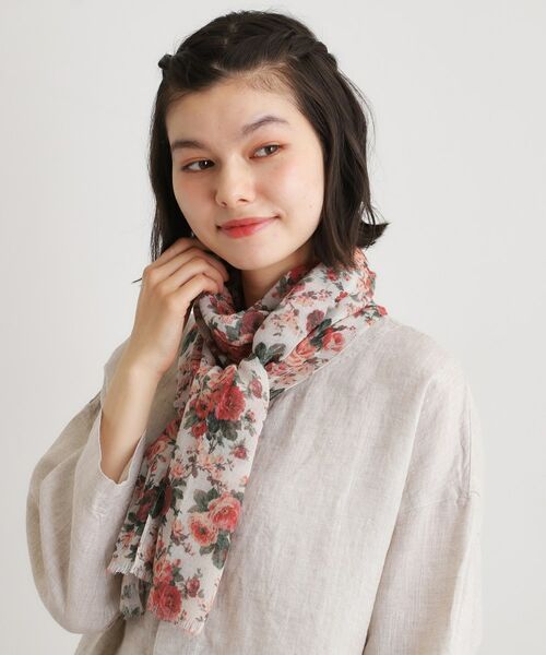 LAURA ASHLEY / ローラ アシュレイ マフラー・ショール・スヌード・ストール | エレンボロー ローズ柄 ガーゼストール | 詳細4