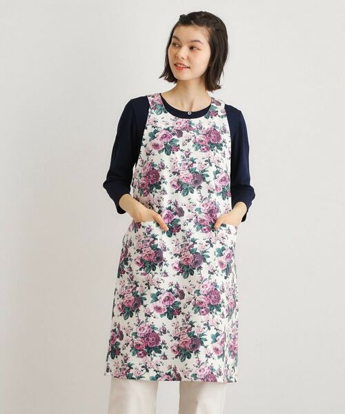 LAURA ASHLEY / ローラ アシュレイ インテリア・生活雑貨・ホビー・ステーショナリー | エレンボロー ローズ柄 エプロン（ボルドー(164)）