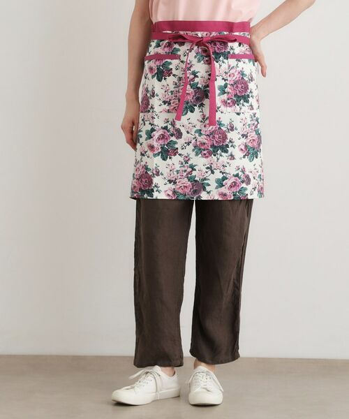 LAURA ASHLEY / ローラ アシュレイ インテリア・生活雑貨・ホビー・ステーショナリー | エレンボロー ローズ柄 カフェエプロン | 詳細1