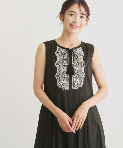 LAURA ASHLEY / ローラ アシュレイ ロング・マキシ丈ワンピース | 【コットン100％】刺繍入りワンピース | 詳細1