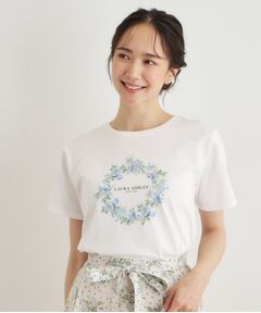LAURA ASHLEY / ローラ アシュレイ Tシャツ | 【コットン100％／洗える】リースフローラル プリントTシャツ