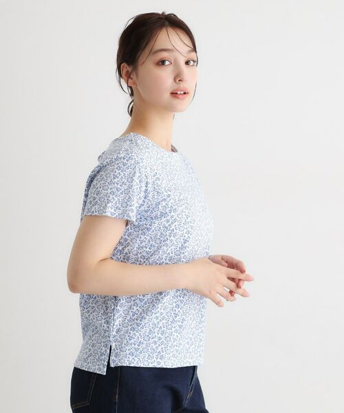 LAURA ASHLEY / ローラ アシュレイ カットソー | 【接触冷感／マシンウォッシュ可】スウィート アリッサム柄スムースTシャツ | 詳細1