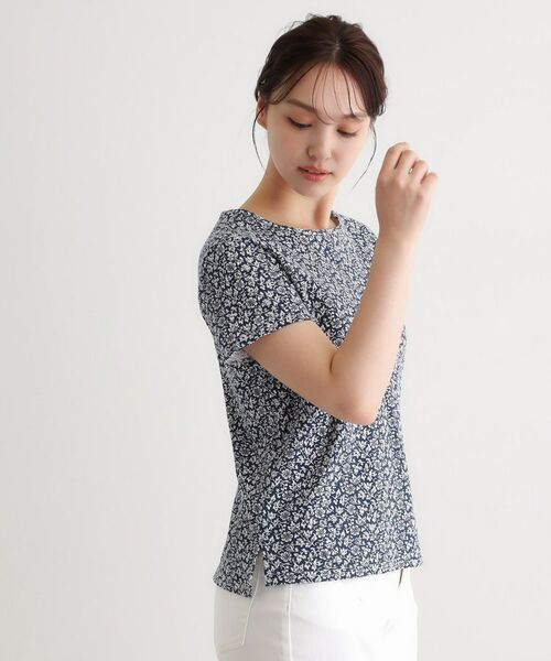 LAURA ASHLEY / ローラ アシュレイ カットソー | 【接触冷感／マシンウォッシュ可】スウィート アリッサム柄スムースTシャツ | 詳細9