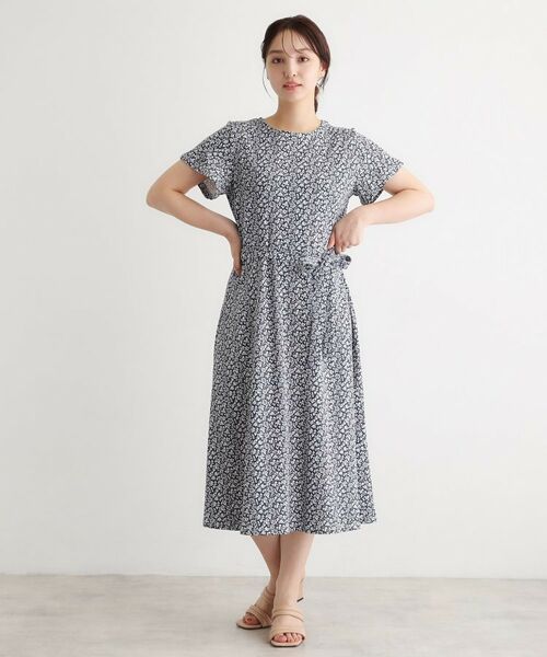 LAURA ASHLEY / ローラ アシュレイ ロング・マキシ丈ワンピース | 【接触冷感／洗える】スウィート アリッサム柄スムースワンピース | 詳細10