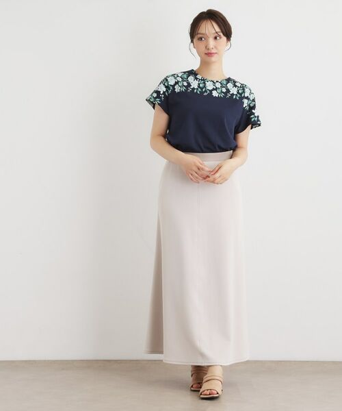 LAURA ASHLEY / ローラ アシュレイ カットソー | 【接触冷感／洗える／コットン100％】ロミリー柄 デコルテプリントTシャツ | 詳細10