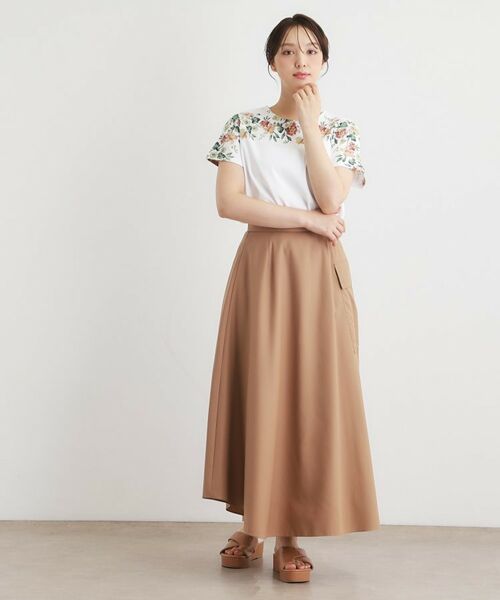 LAURA ASHLEY / ローラ アシュレイ カットソー | 【接触冷感／洗える／コットン100％】ロミリー柄 デコルテプリントTシャツ | 詳細2