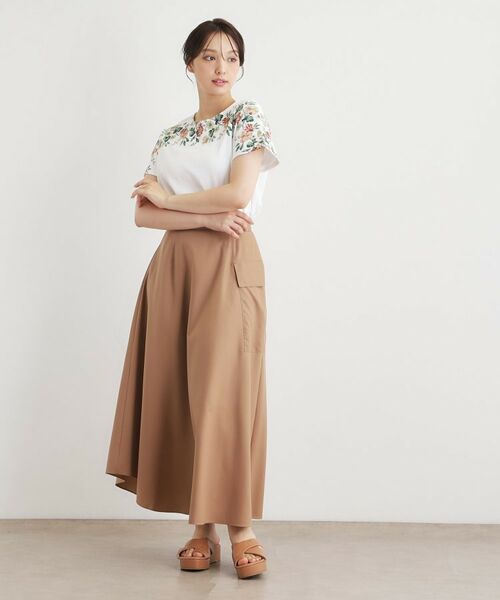 LAURA ASHLEY / ローラ アシュレイ カットソー | 【接触冷感／洗える／コットン100％】ロミリー柄 デコルテプリントTシャツ | 詳細3