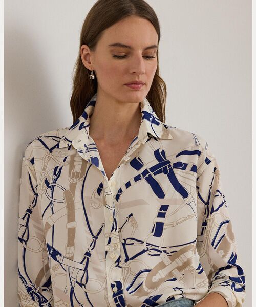 アイコニックなエクステリアン（乗馬）をモチーフにしたアイテム