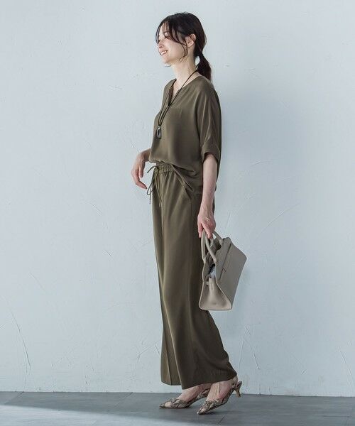 LAUTREAMONT / ロートレアモン シャツ・ブラウス | 【WEB限定】サテンフィールキーネックブラウス≪セットアップ対応/洗濯機で洗える≫ | 詳細24