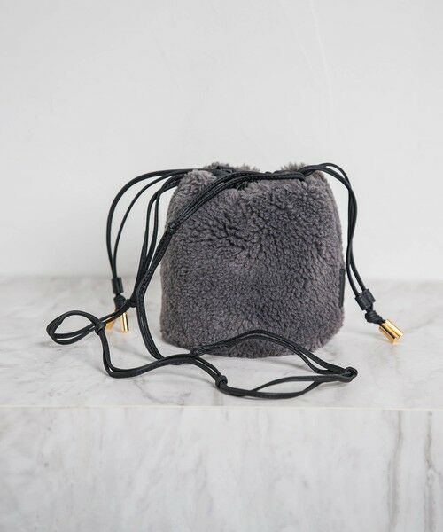 LAUTREAMONT/ロートレアモン 【WEB限定】【VIOLAd'ORO】ボア巾着ミニバッグ ELMO / V-8925 チャコールグレー FREE