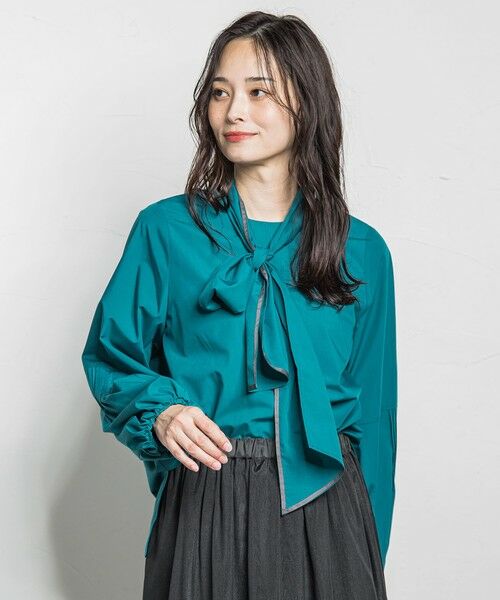 LAUTREAMONT/ロートレアモン フォルムボウタイブラウス≪洗濯機で洗える≫ グリーン 9号 LAUTREAMONT/ロートレアモン フォルムボウタイブラウス≪洗濯機で洗える≫ グリーン 9号