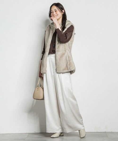 LAUTREAMONT / ロートレアモン ダウンジャケット・ベスト | リバーシブルファーフーディベスト | 詳細14