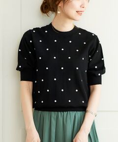 ドット刺繍クルーネックニット