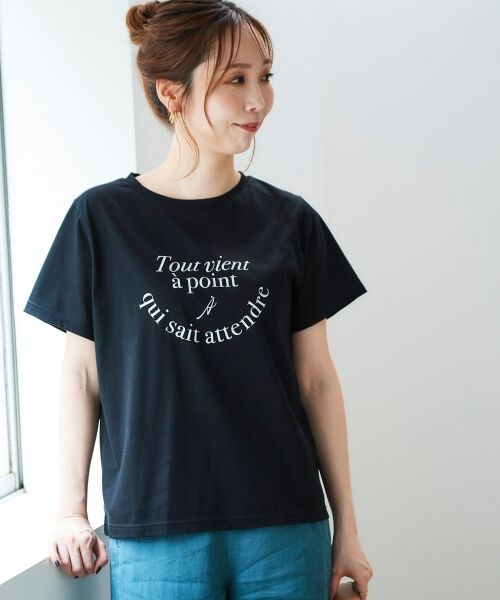 le.coeur blanc / ルクールブラン Tシャツ | フレンチフレーズプリントTシャツ | 詳細1